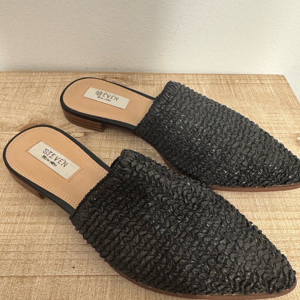 Steven Black Textured Mules